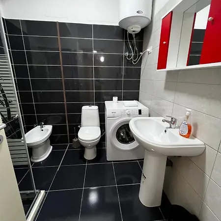 Apartment I 3 *